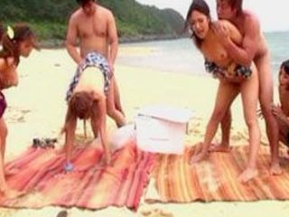Sakurai Ayu's Naughty Day at the Beach with Tomoda Ninomiya and Mizusaki Akane's Hard Feelings